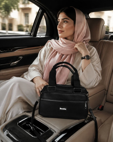 کیف صندوقی کاربردی و زنانه